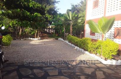 3bdrm Bungalow in Darad Estate Not Far, Ukunda for sale