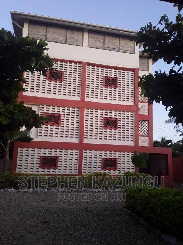 3bdrm Bungalow in Darad Estate Not Far, Ukunda for sale