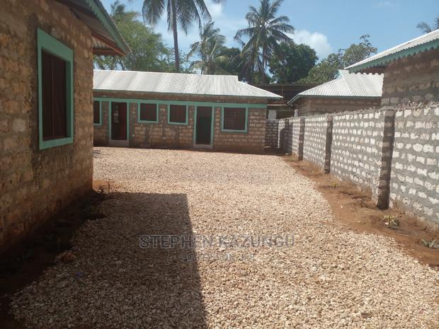 1bdrm House in Tel Avivi City, Malindi for rent