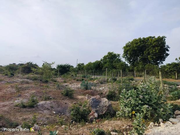 Bofa Plots for Sale