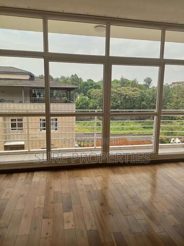 6bdrm Townhouse / Terrace in Lavington for rent