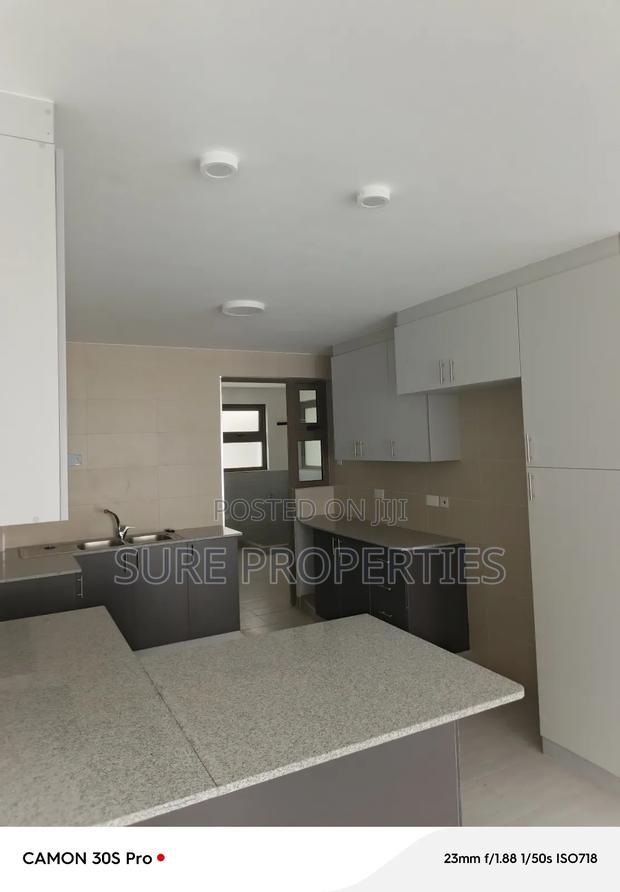 3bdrm Apartment in Muthangari Road, Lavington for rent