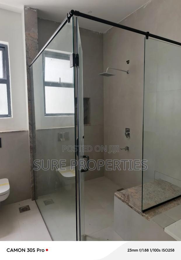 5bdrm Townhouse/Terrace in Lavington for sale