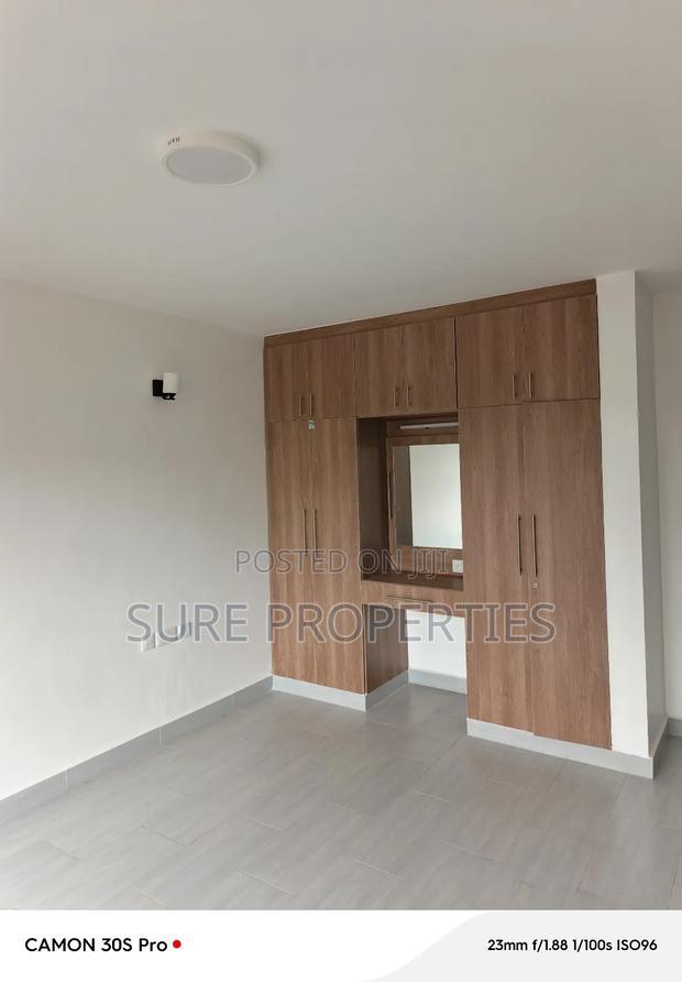 3bdrm Apartment in Muthangari Road, Lavington for rent