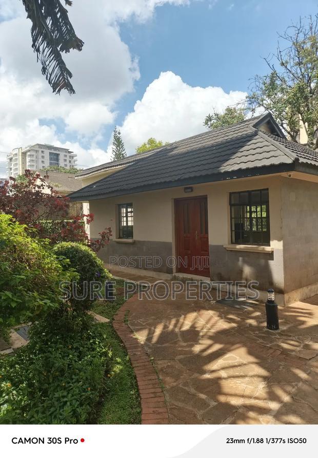3bdrm Apartment in Kilimani for rent