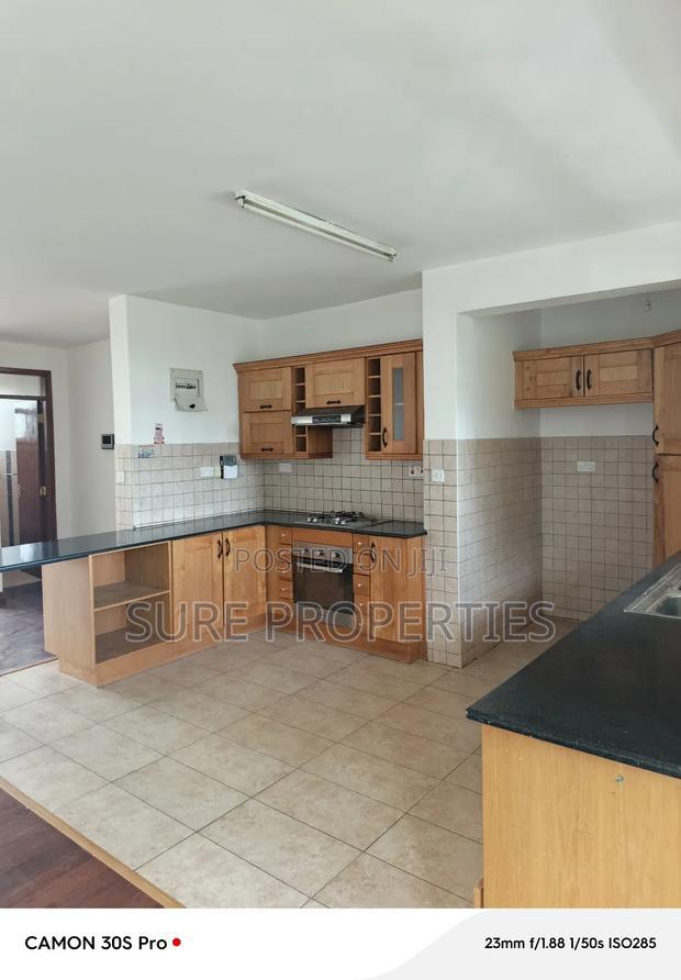 3bdrm Apartment in Ndemi Road, Kilimani for rent