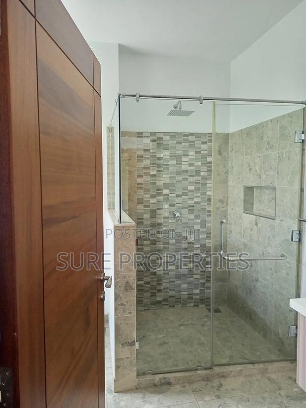 6bdrm Townhouse / Terrace in Lavington for rent