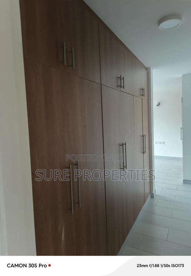 3bdrm Apartment in Muthangari Road, Lavington for rent