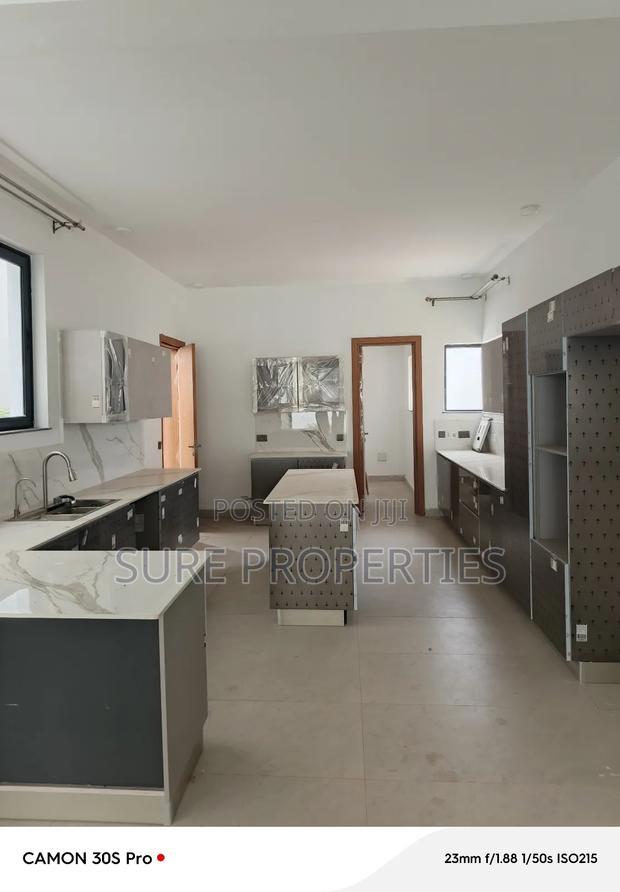 5bdrm Townhouse/Terrace in Lavington for sale
