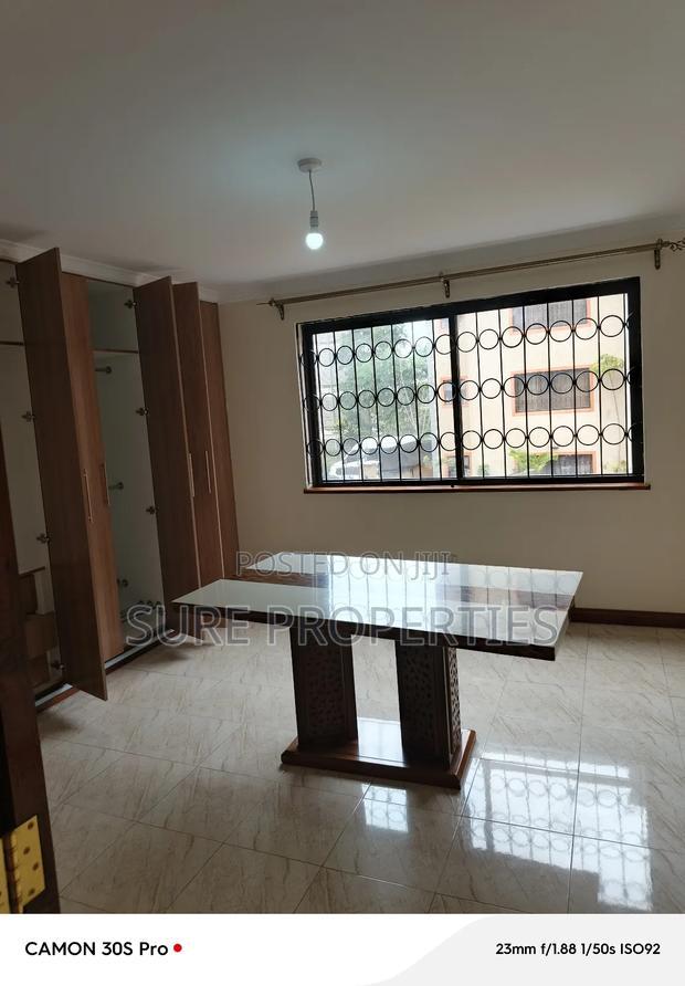 3bdrm Apartment in Mbaazi Road, Lavington for rent