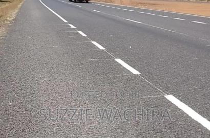 100*100ft Plot for Sale Touching Kenol Marua Highway