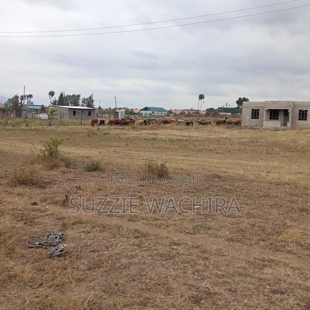 40*80plots for Sale at Kabati Gikono.200 Off Progas Tarmac