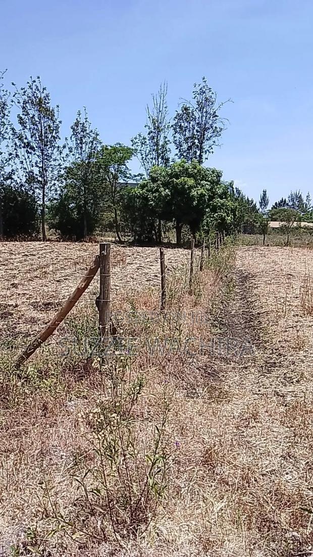 100*100ft Plot for Sale Touching Kenol Marua Highway