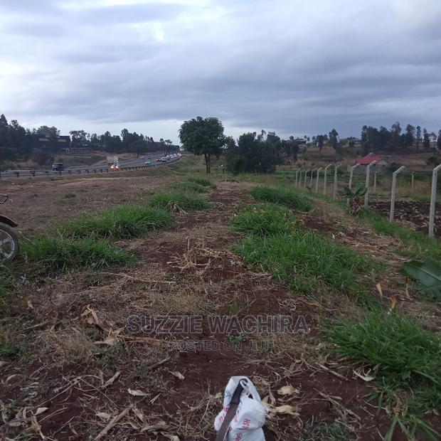 3/4 Land Touching Tarmac on Thika-Nairobi Highwy Near Kabati