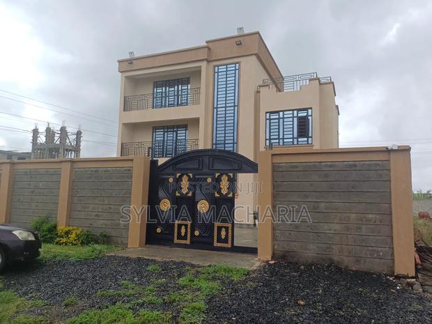 6bdrm Bungalow in Silicon Valley, Kamakis for sale