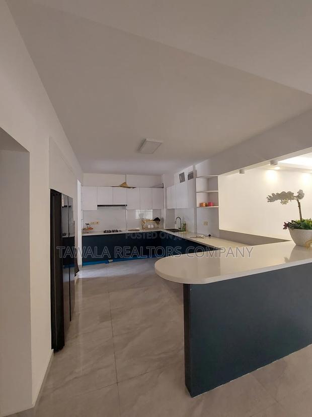 2bdrm Apartment in Lavington for sale