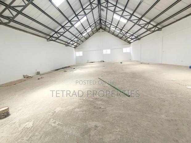 8000sqf Godown For Rent Along Eastern Bypass. 30mins To Jkia