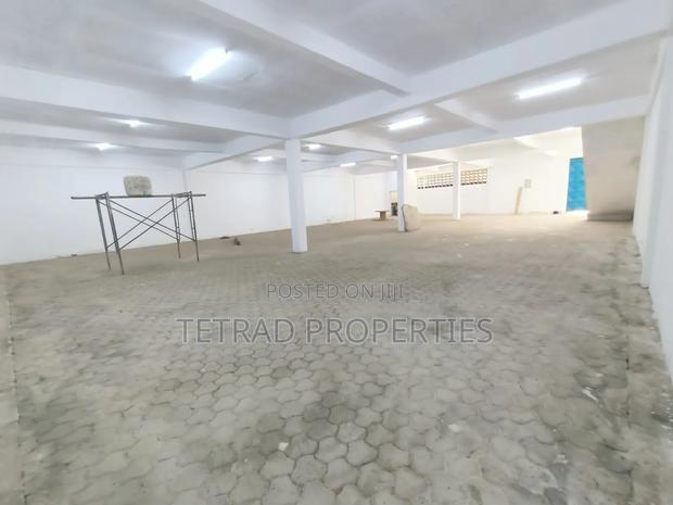 8000sqf Godown For Rent Along Eastern Bypass. 30mins To Jkia
