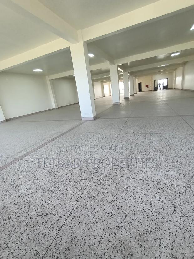 7102 SQF Showroom/Storage In Mombasa Rd. All Inclusive.