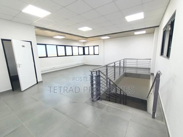 17160 SQFT Godown in a Special Economic Zone(30mins to Jkia)