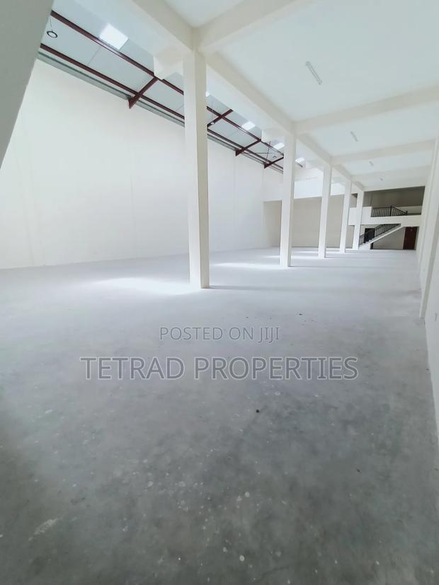 11,696 SQF Godown for Rent in Baba Dogo.( All Inclusive)