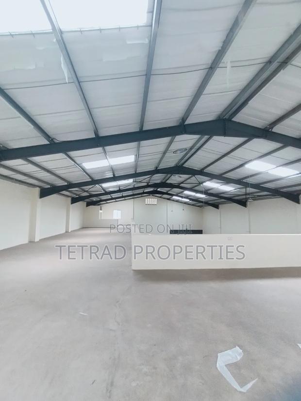 11000 SQF for Sale in Baba Dogo. ( Ksh. 62,000,000)