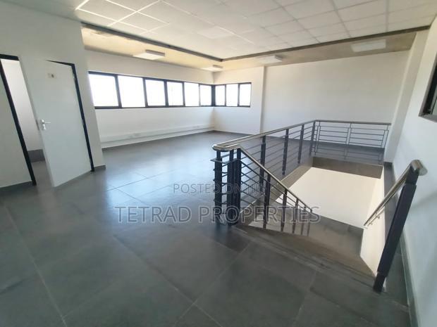 17160 SQFT Godown in a Special Economic Zone(30mins to Jkia)