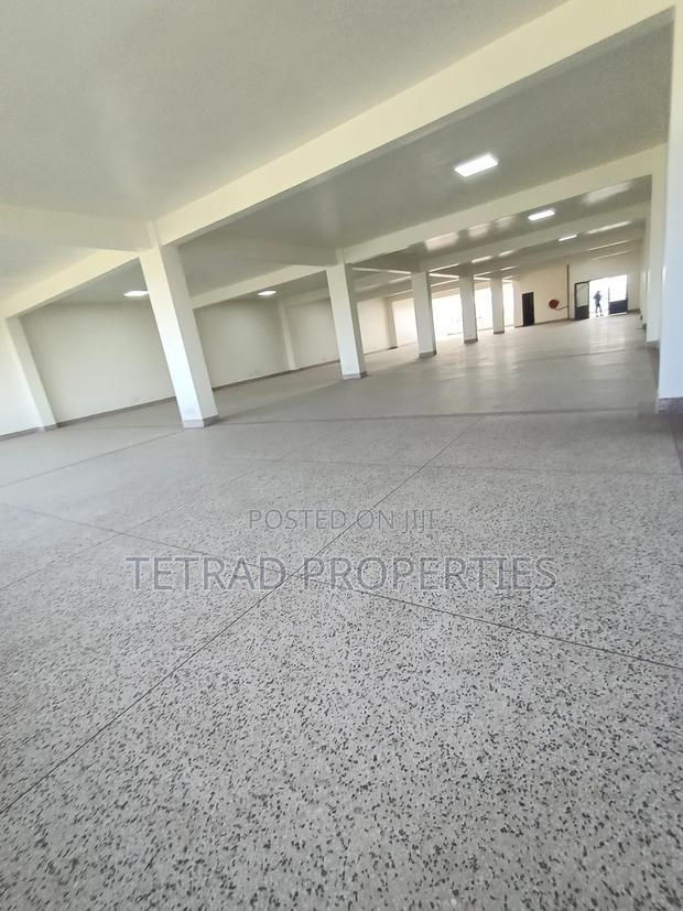 7102 SQF Showroom/Storage In Mombasa Rd. All Inclusive.