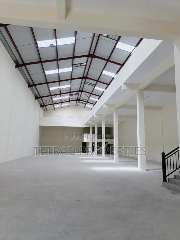 11,696 SQF Godown /Warehouse for Sale in Baba Dogo.