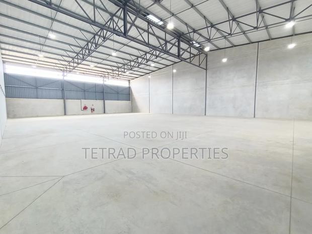 8,580 SQFT Godown Special Economic Zone.(30mins From Jkia)