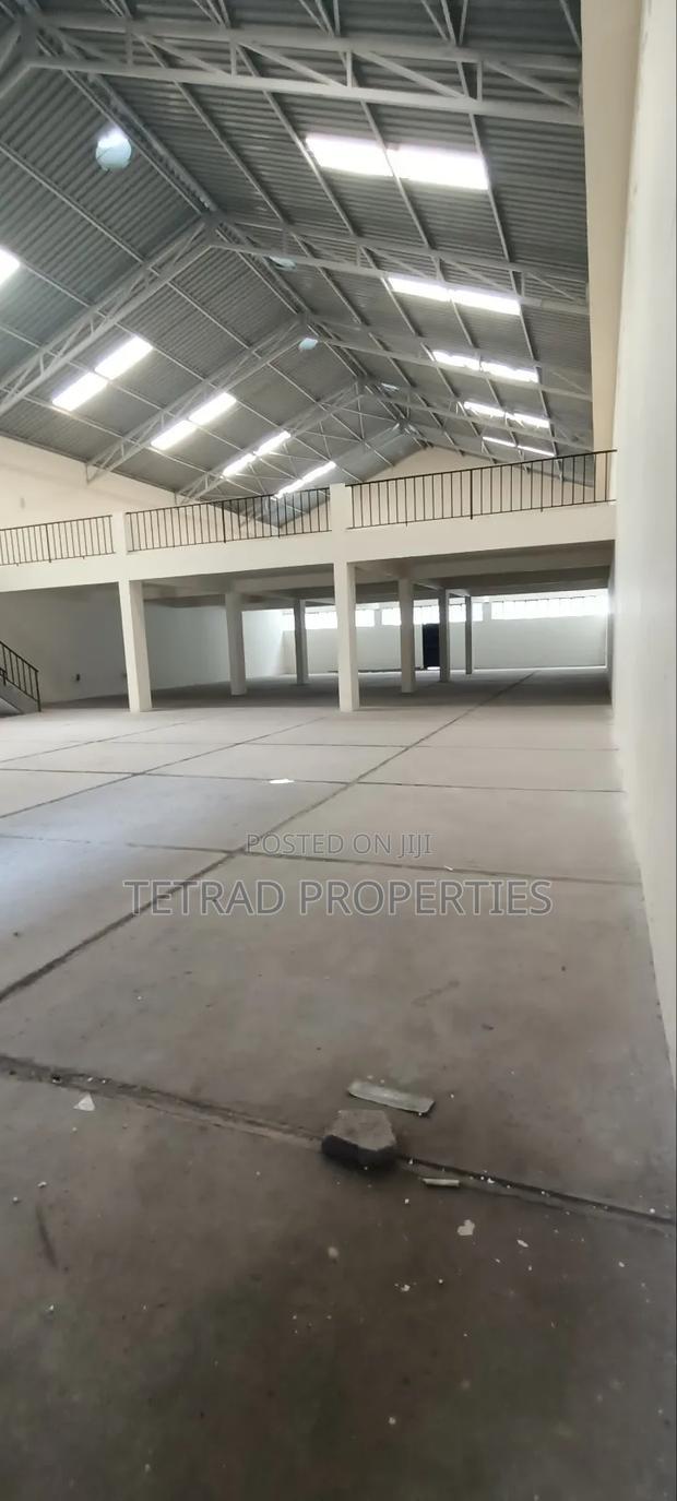 11,500 SQF Godown Near SGR/Airport