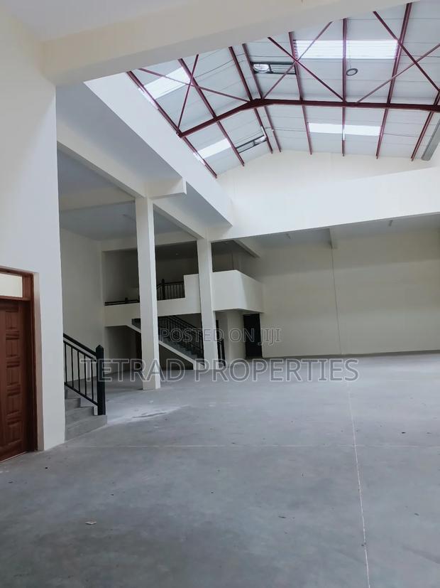 7530 SQF Godown /Warehouse for Sale in Baba Dogo.