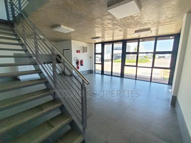17160 SQFT Godown in a Special Economic Zone(30mins to Jkia)