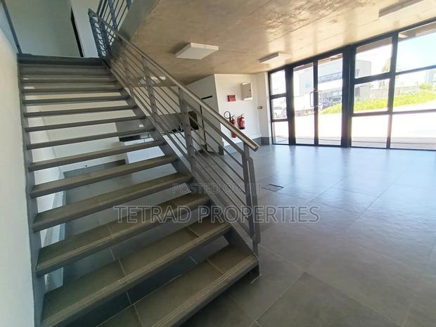 25,740 SQF Godown in Special Economic Zone. (30mins to Jkia)
