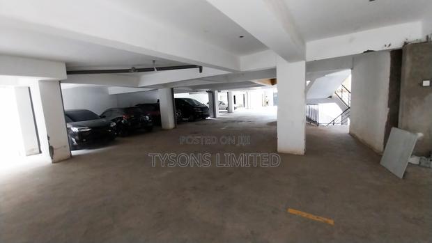 2bdrm Block of Flats in Parklands for sale