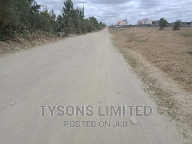 50 by 100 Plots for Sale in Kitengela, Acacia