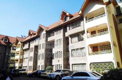 4bdrm Apartment in Kilimani, Hurlingham for sale