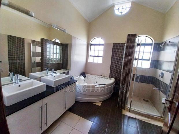 5bdrm Villa in Runda for sale