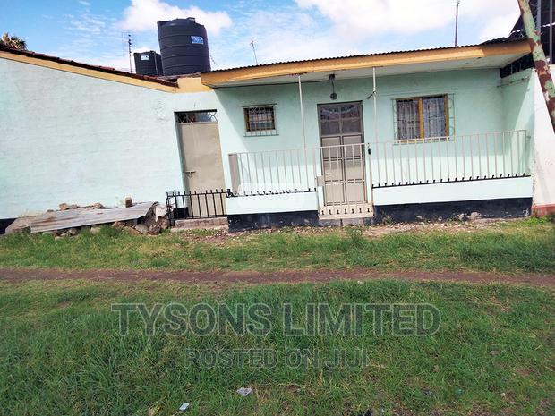 3bdrm Bungalow in Buru Buru Phase 5, Maringo/Hamza for sale