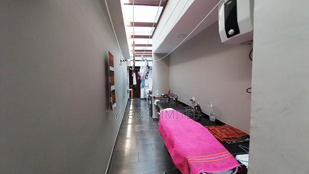 4bdrm Villa in Peponi Road, Parklands/Highridge for sale