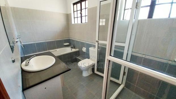 5bdrm Villa in Kaputei Gardens, Kileleshwa for sale