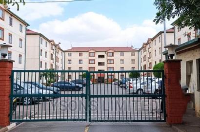 3bdrm Apartment in Nyayo Estate for sale