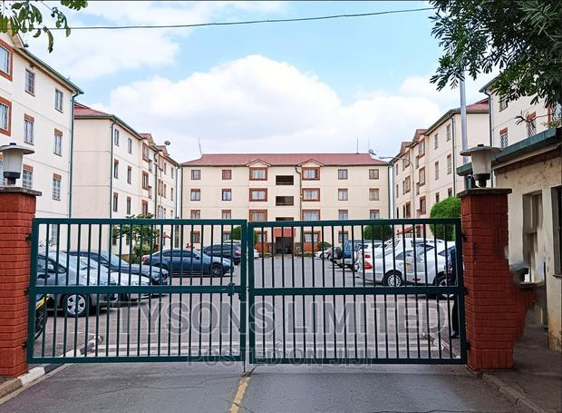 3bdrm Apartment in Nyayo Estate for sale