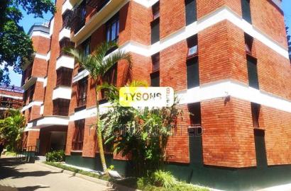 4bdrm Apartment in Kilimani, Hurlingham for rent