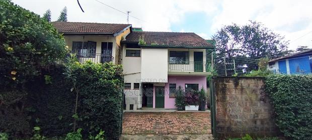 3bdrm Maisonette in Hurlingham for sale