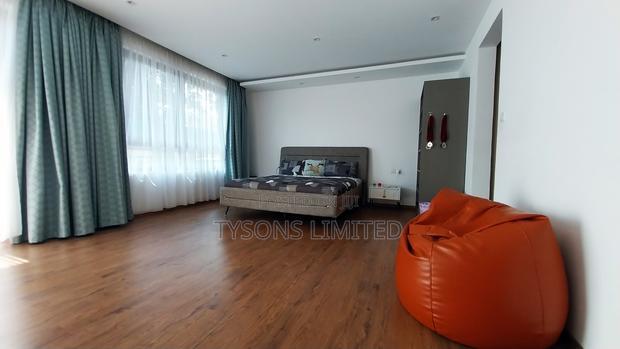 4bdrm Villa in Peponi Road, Parklands/Highridge for sale