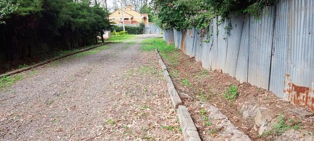Residential Land in Thome