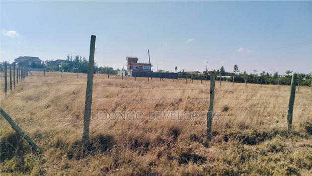 40x80 Plot for Sale in Kamulu Weigh Bridge