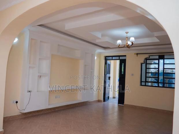 Furnished 3bdrm Bungalow in Kitengela for sale