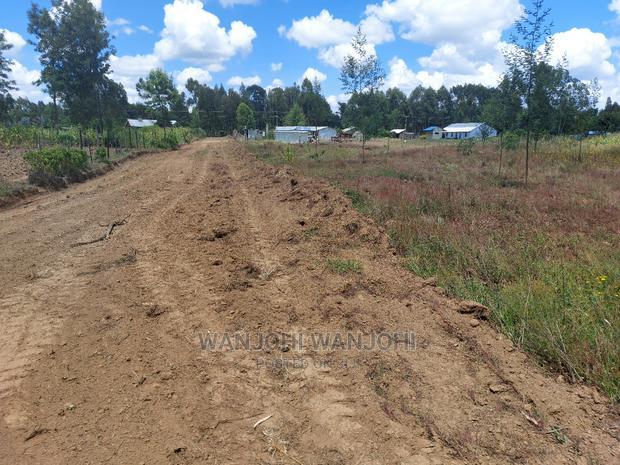 Prime Plots 150 Meters From Highway